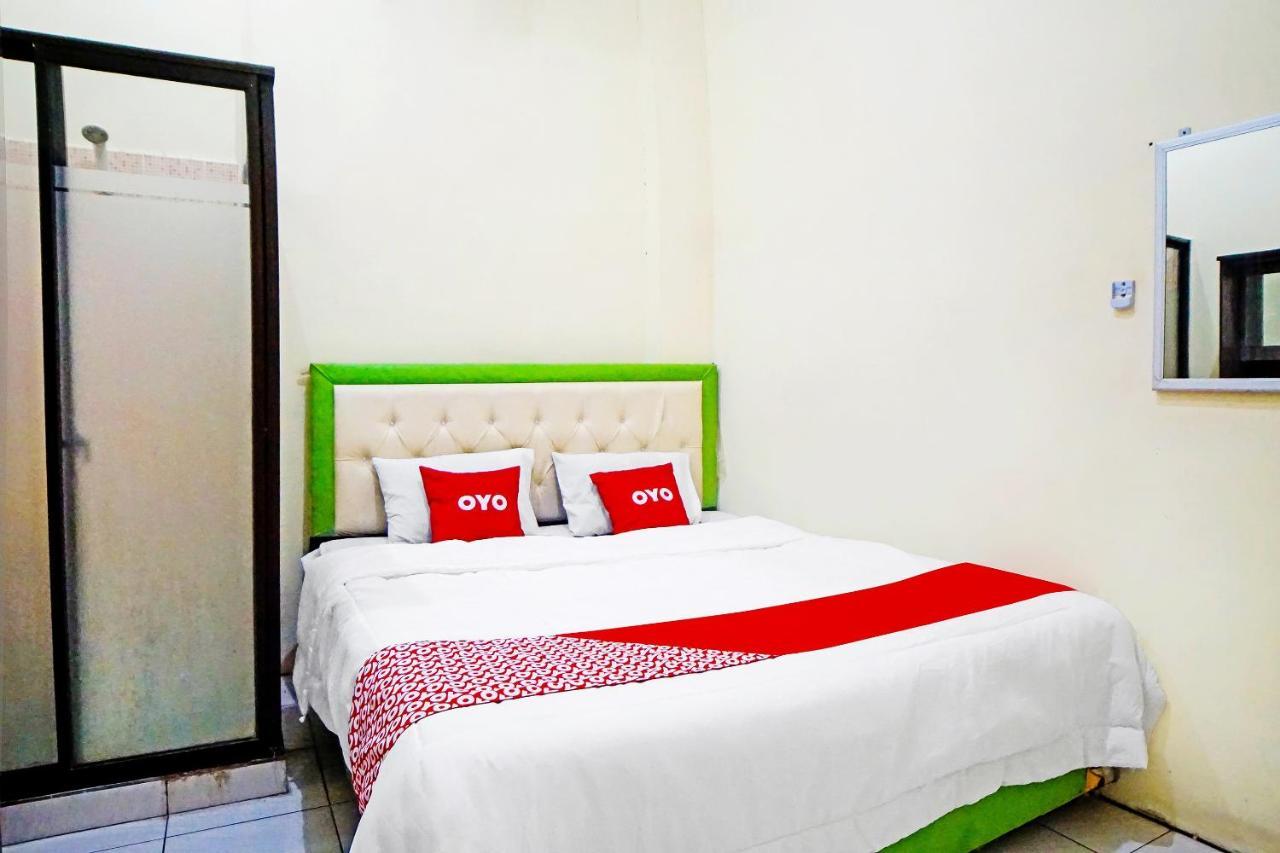Oyo 91435 Berliany Home 2 Medan Zewnętrze zdjęcie